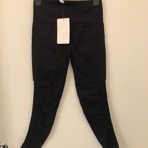 Black Fabletics Legging